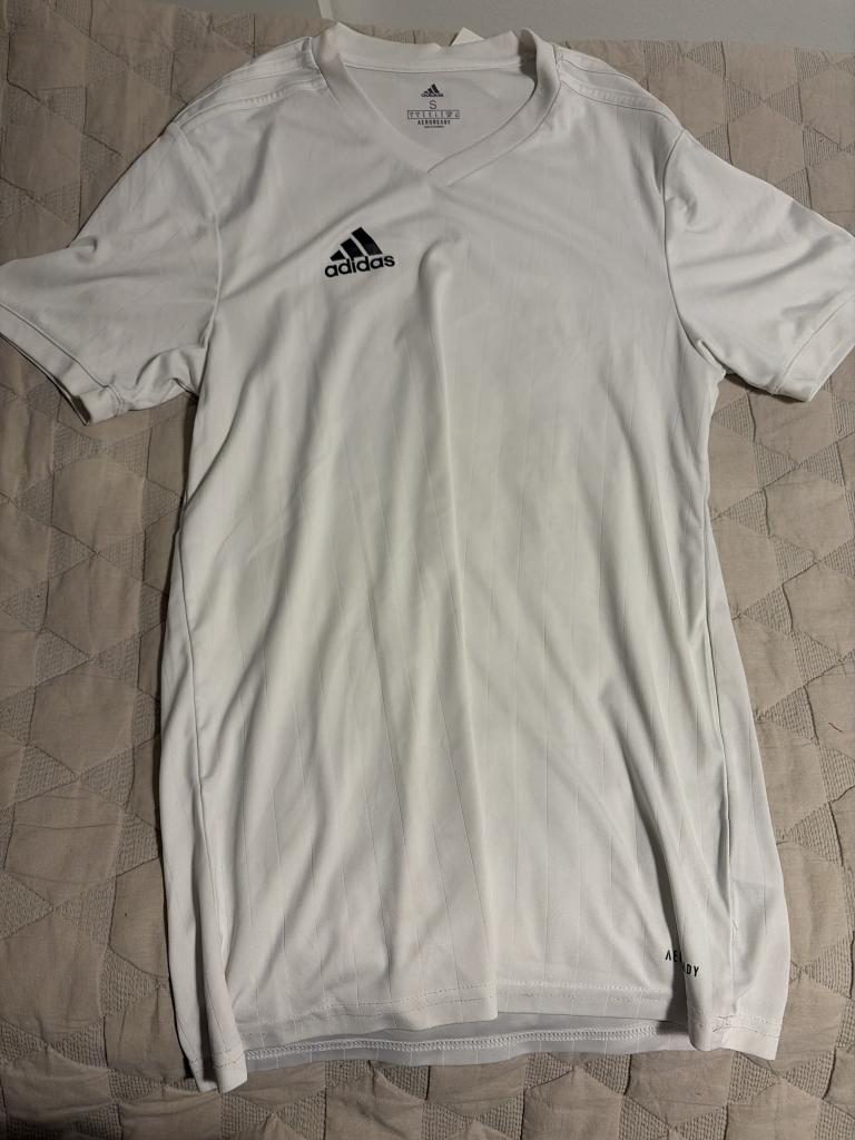 Adidas sportstee hvid