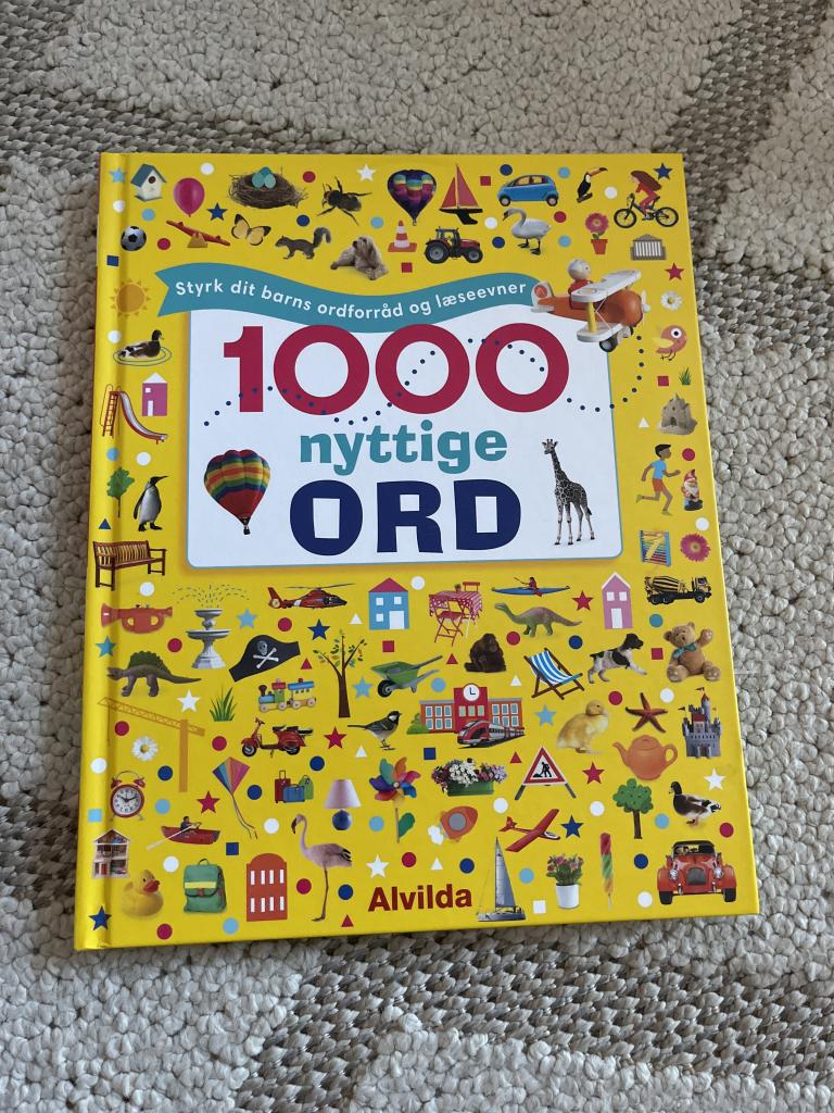 1000 nyttige ord bog