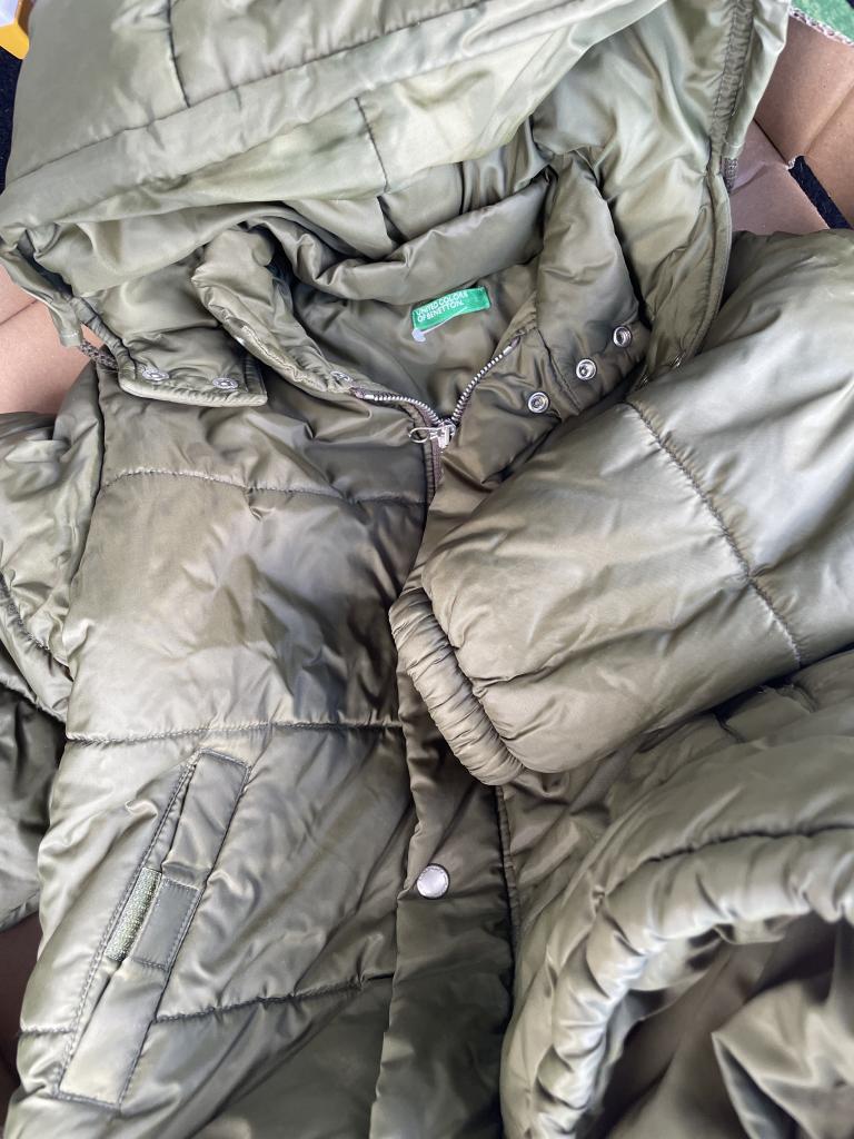 Benetton vinterjakke 6y?