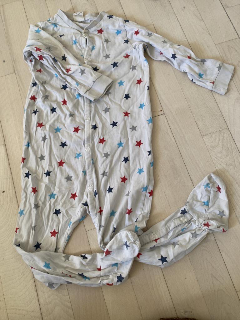 H&M natdragt, 86