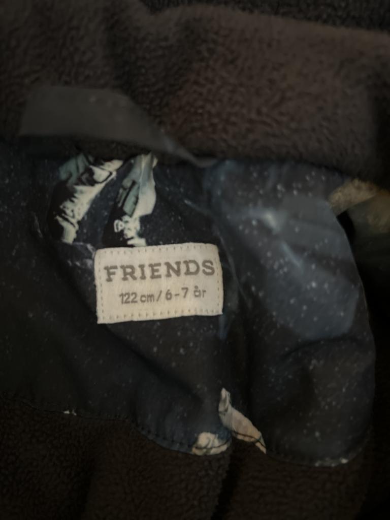 Friends flyverdragt 122