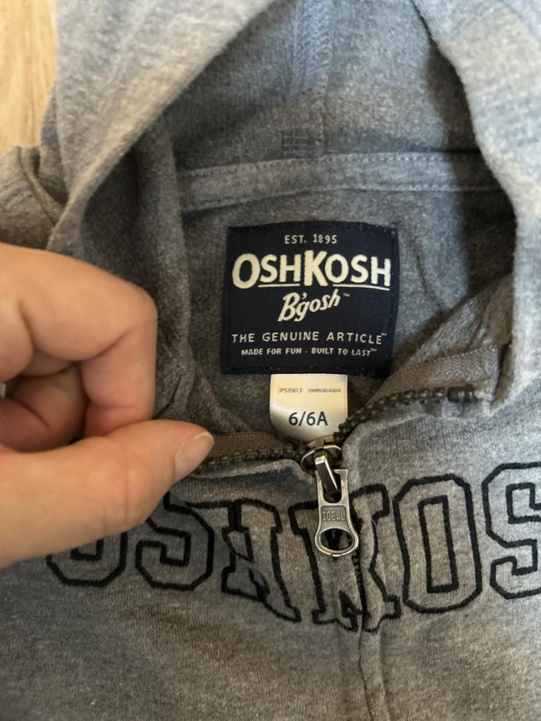 OshKosh hoodie 116