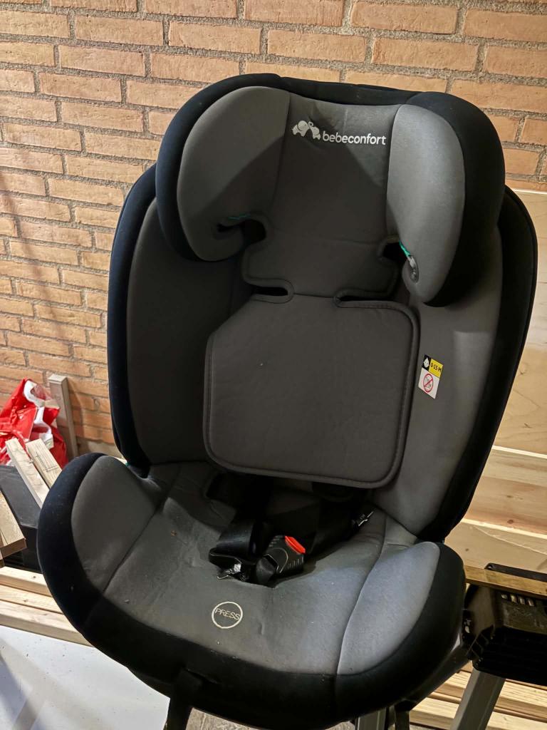 Bébéconfort autostol