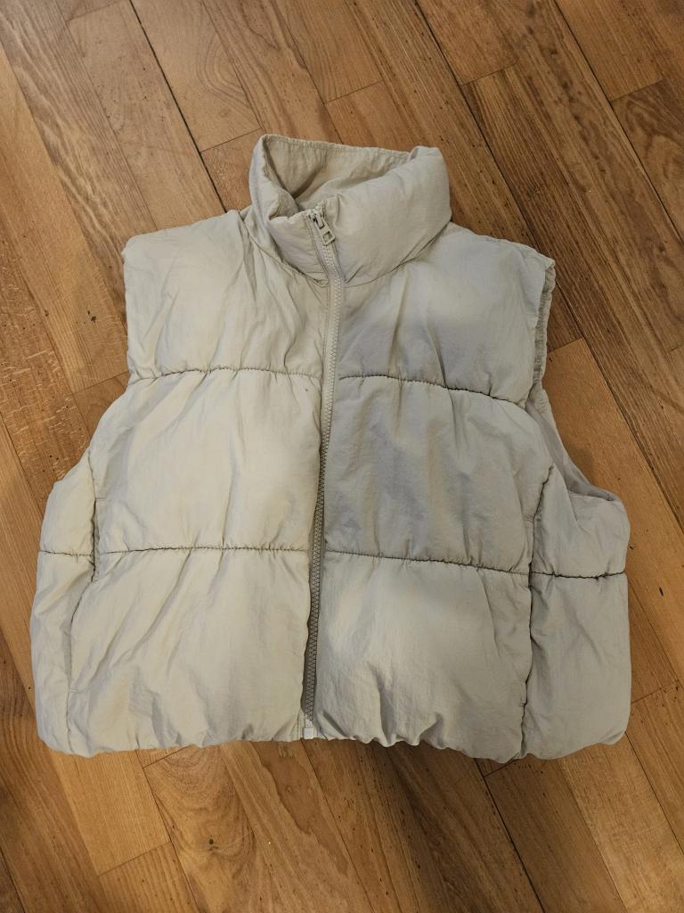 Beige vest str s