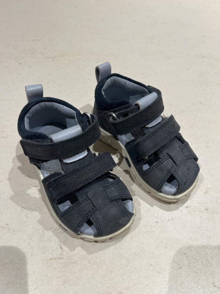 ECCO sandaler str 21