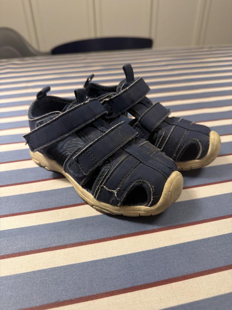Hummel sandaler 26