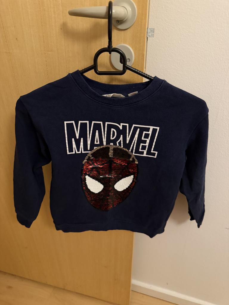 Marvel sweatshirt