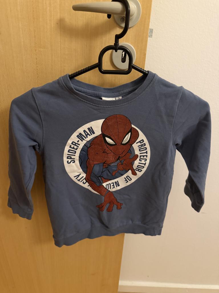 Spiderman sweatshirt