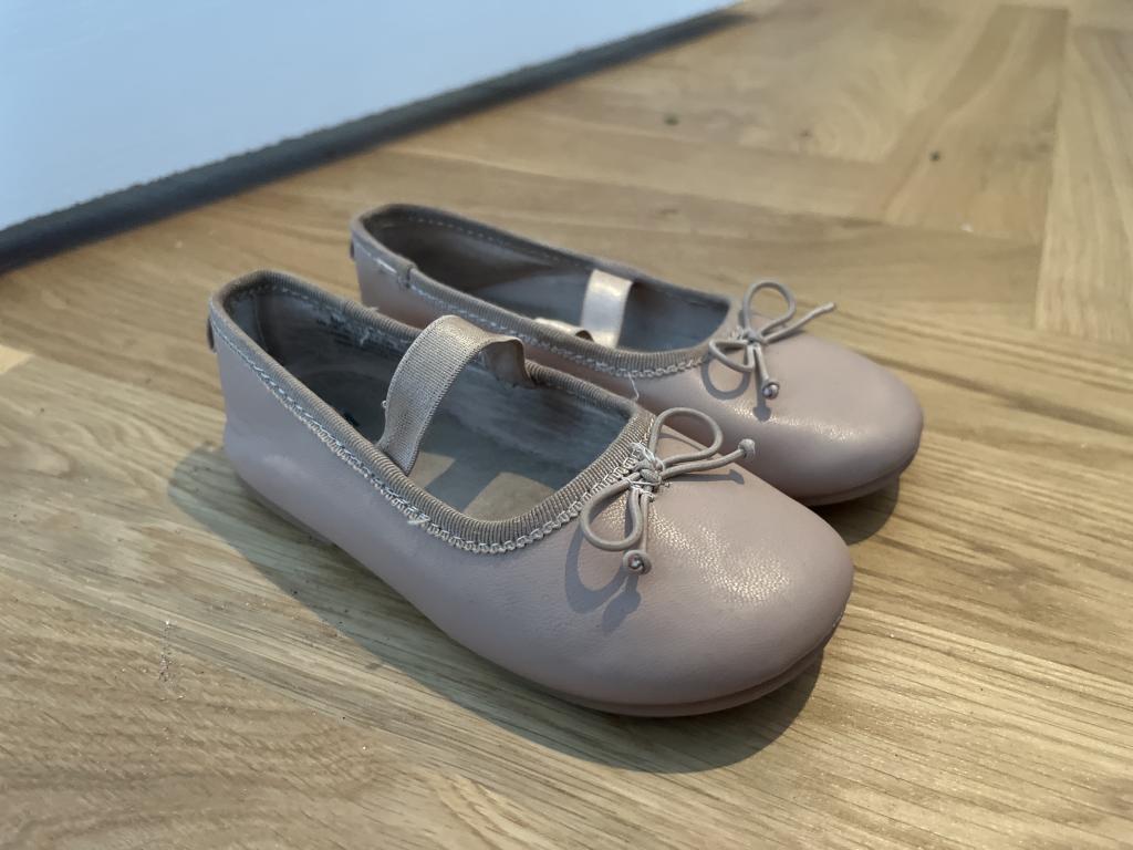 Rosa ballerina 23 H&M