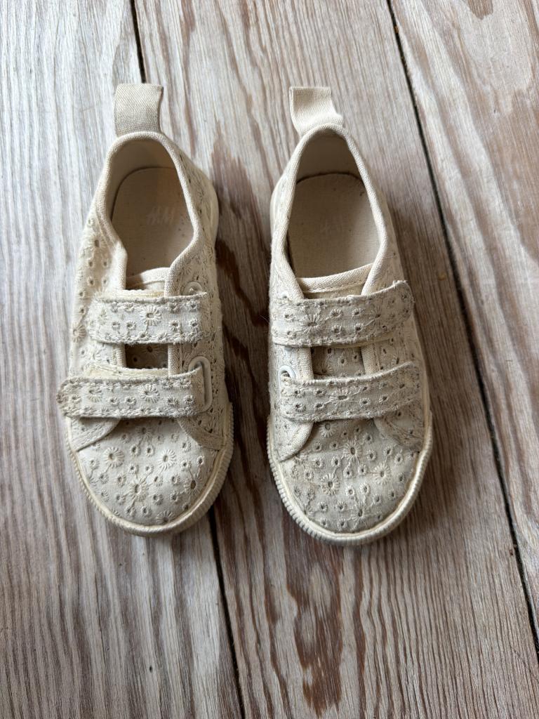 H&M sneakers