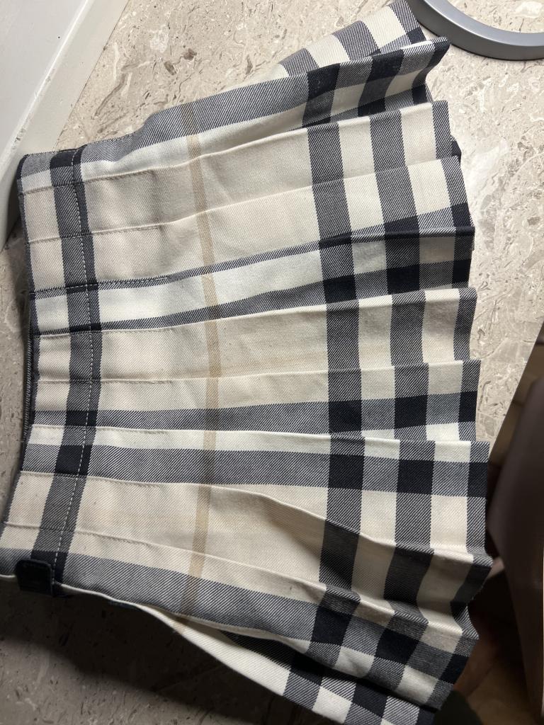 Burberry nederdel 9m