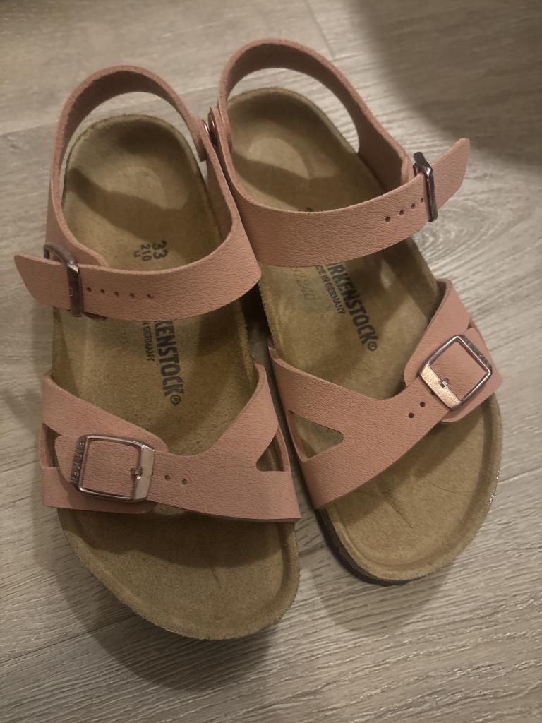 Birkenstock sandaler, 33