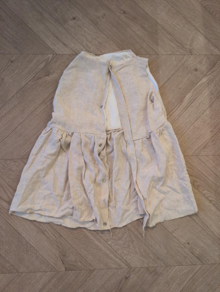 Beige kjole