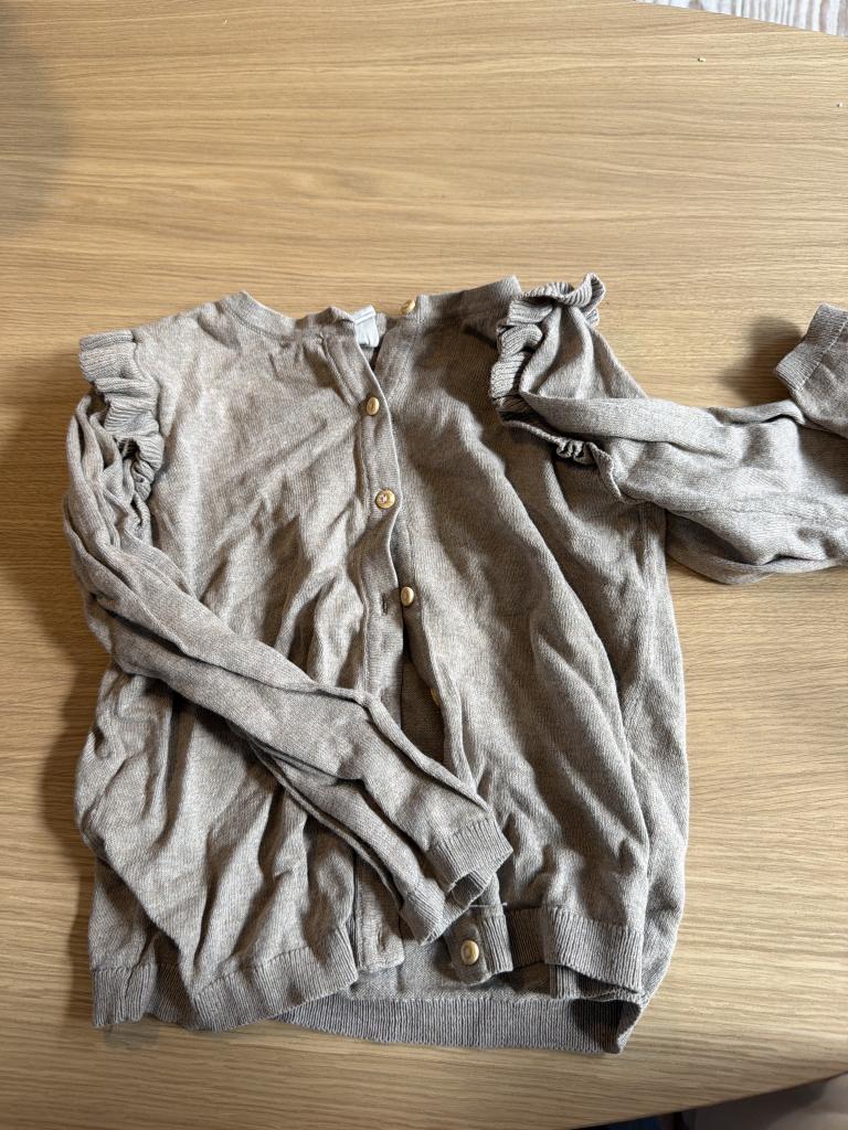 Beige H&M cardigan