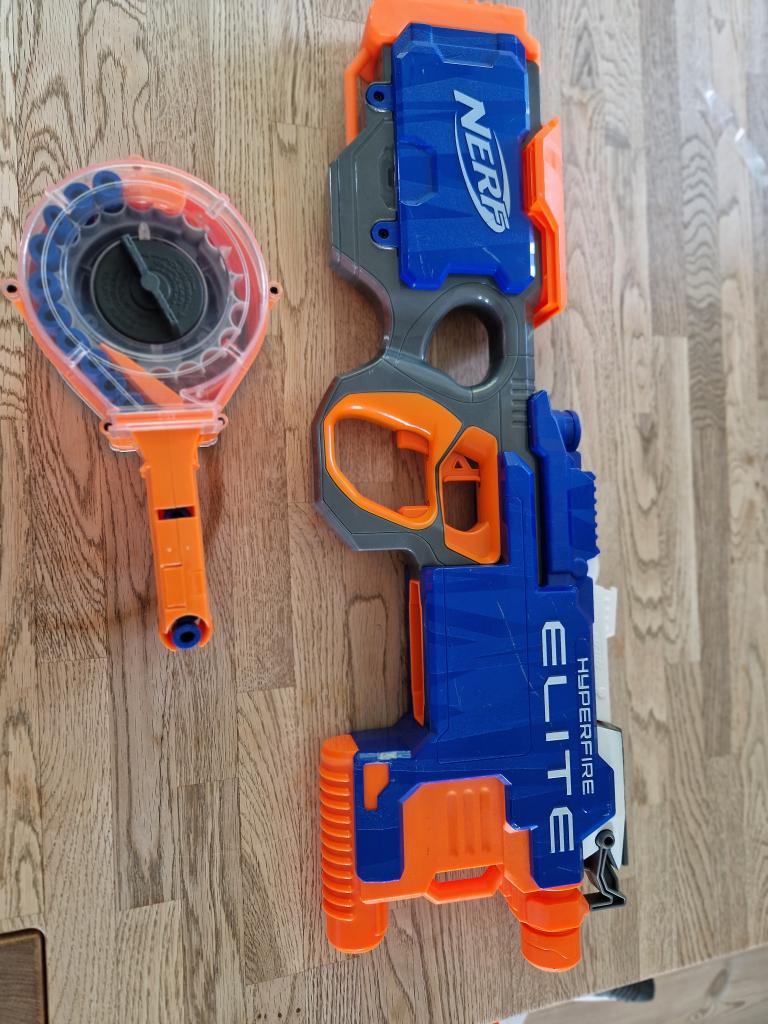 Nerf Hyperfire elite gun