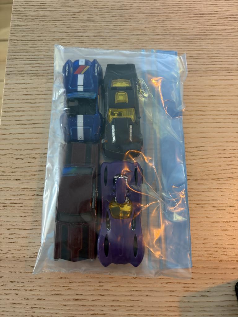 Fire hot wheels biler