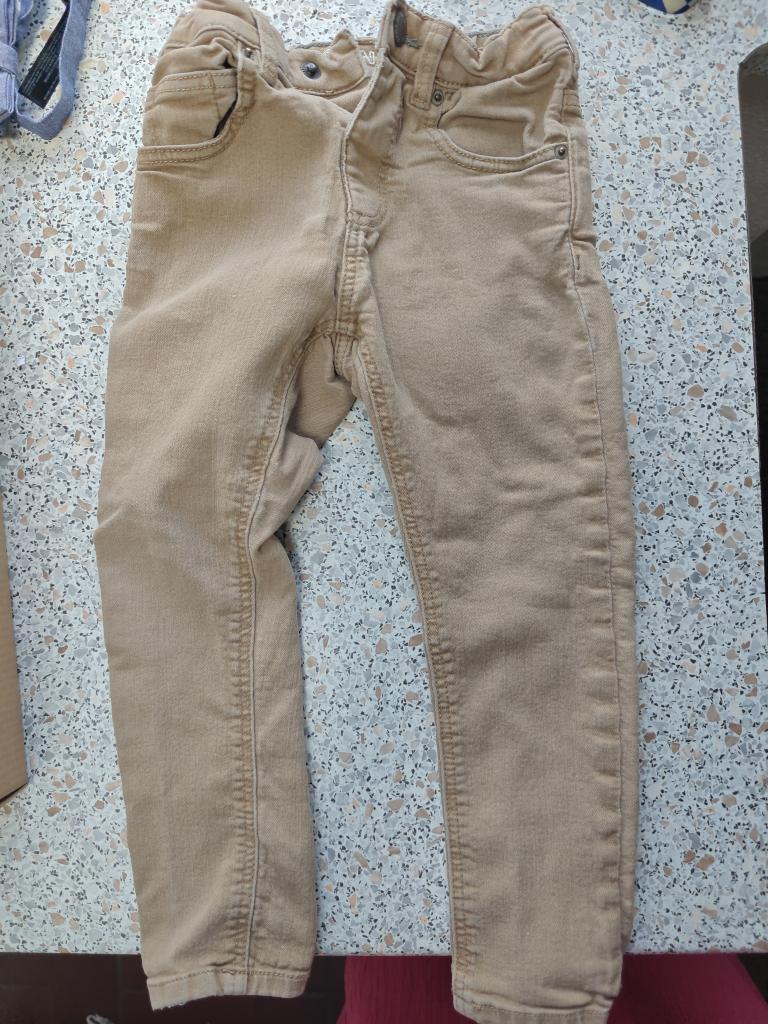 Zara jeans
