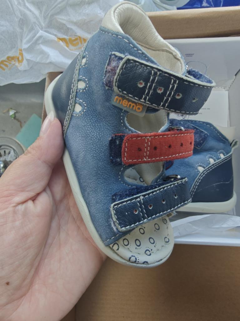 Memo sandaler