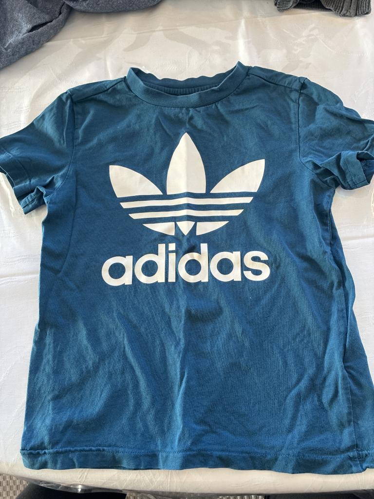 Adidas T-shirt
