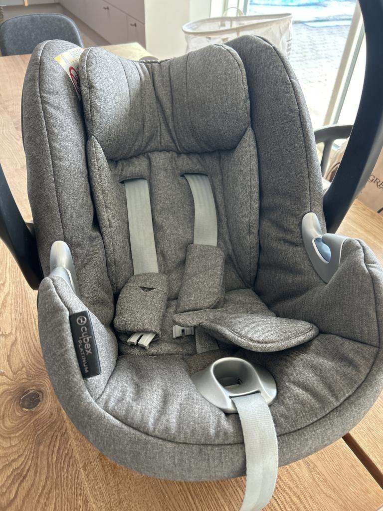Cybex autostol