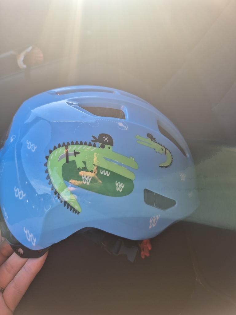 Abus cykelhjelm