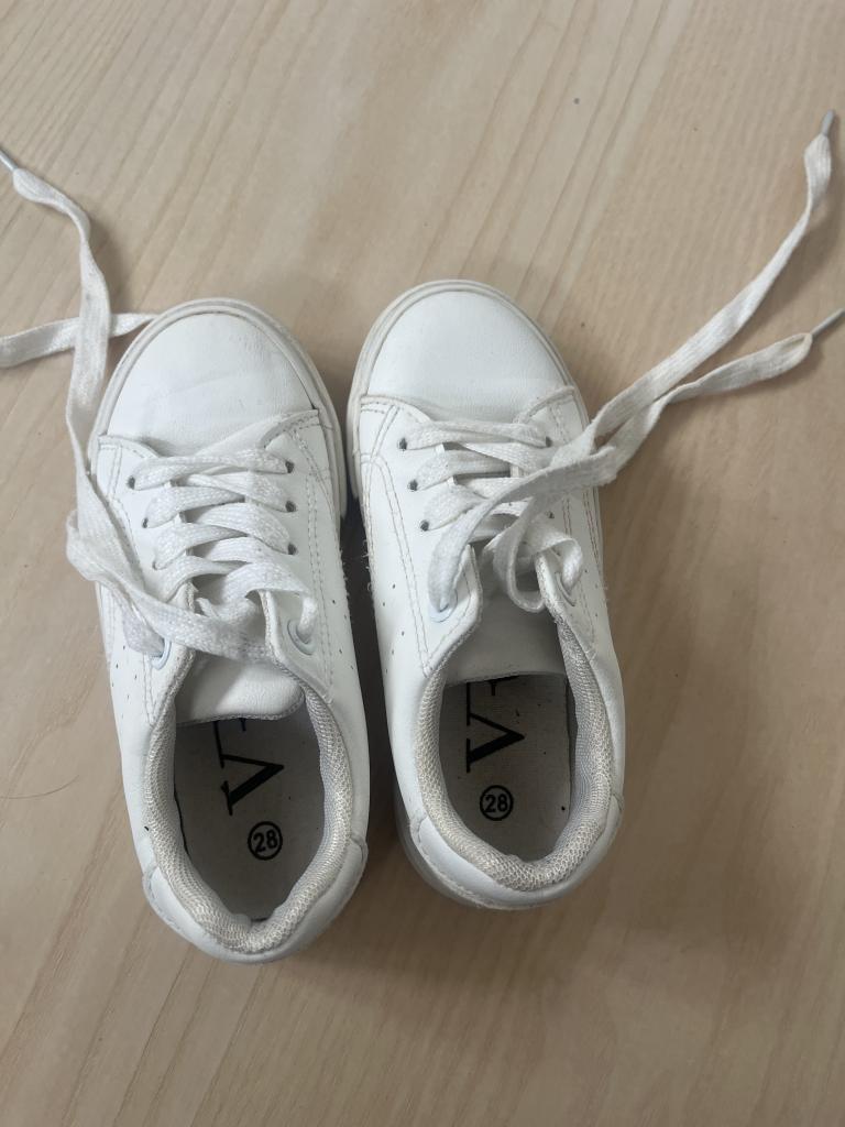 Hvide VRS sneakers