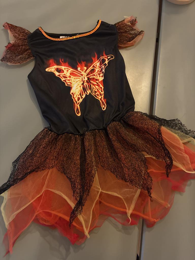Halloween kjole 128