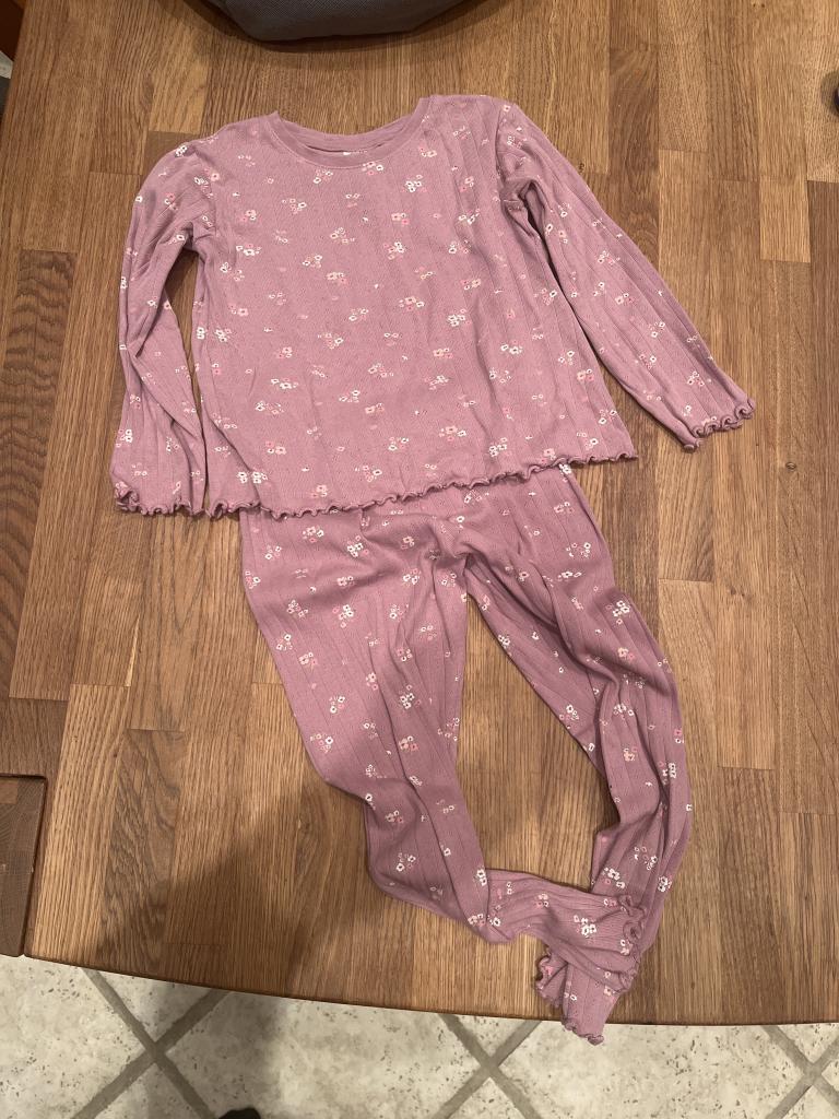 H&M natsæt lyder/bl 110