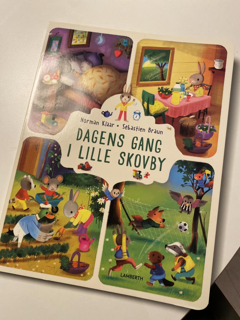 Dagens gang i lille skov
