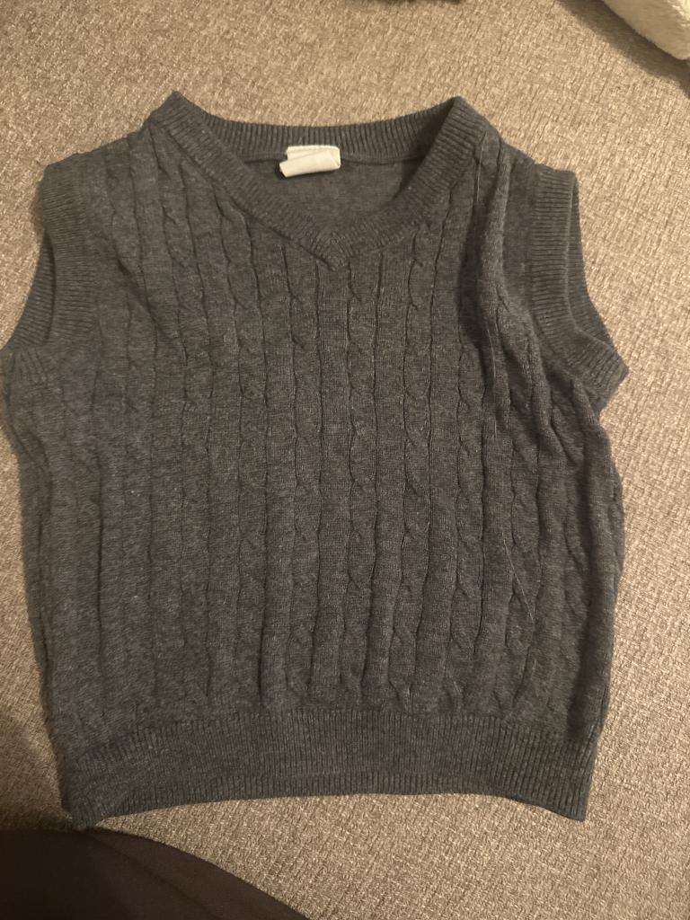 H&M strikvest