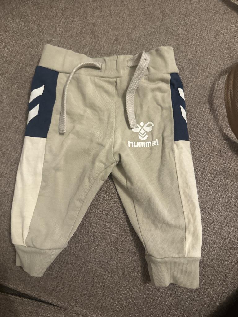 Hummel bukser sand