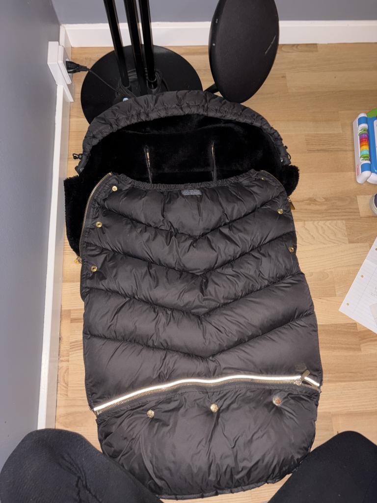 Vinter & Bloom voksipos