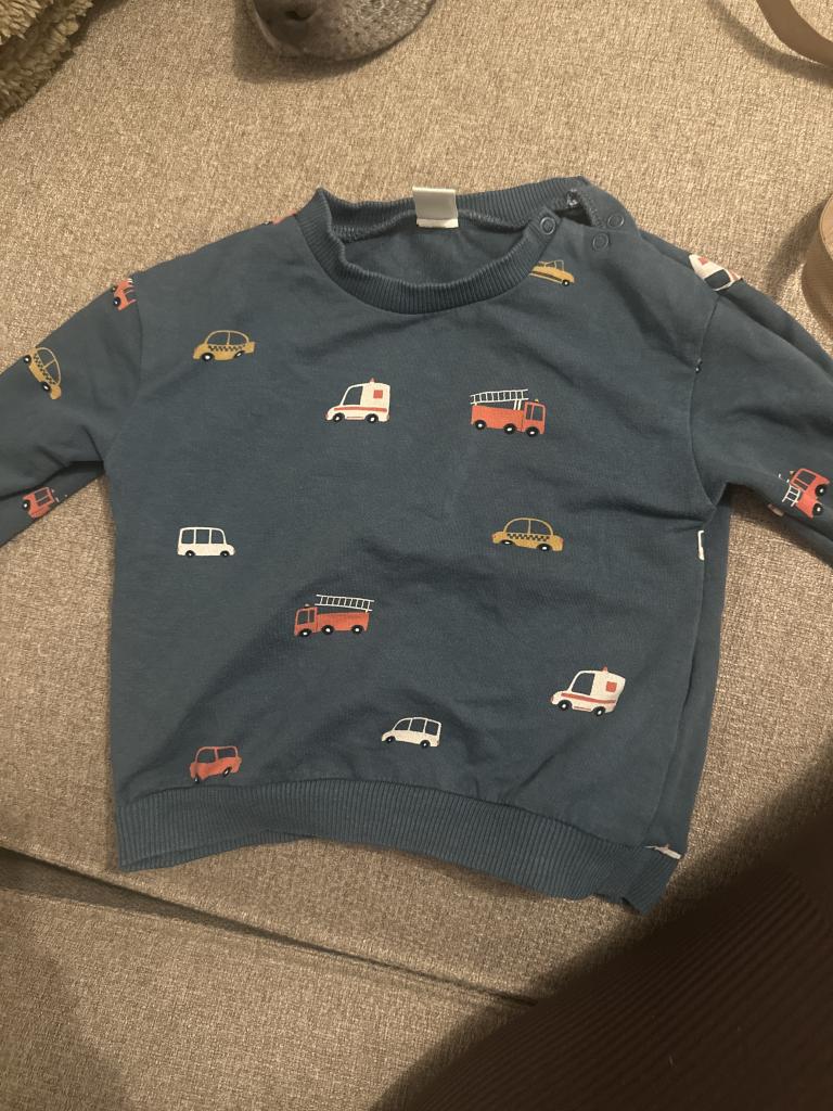 LCW baby sweatshirt