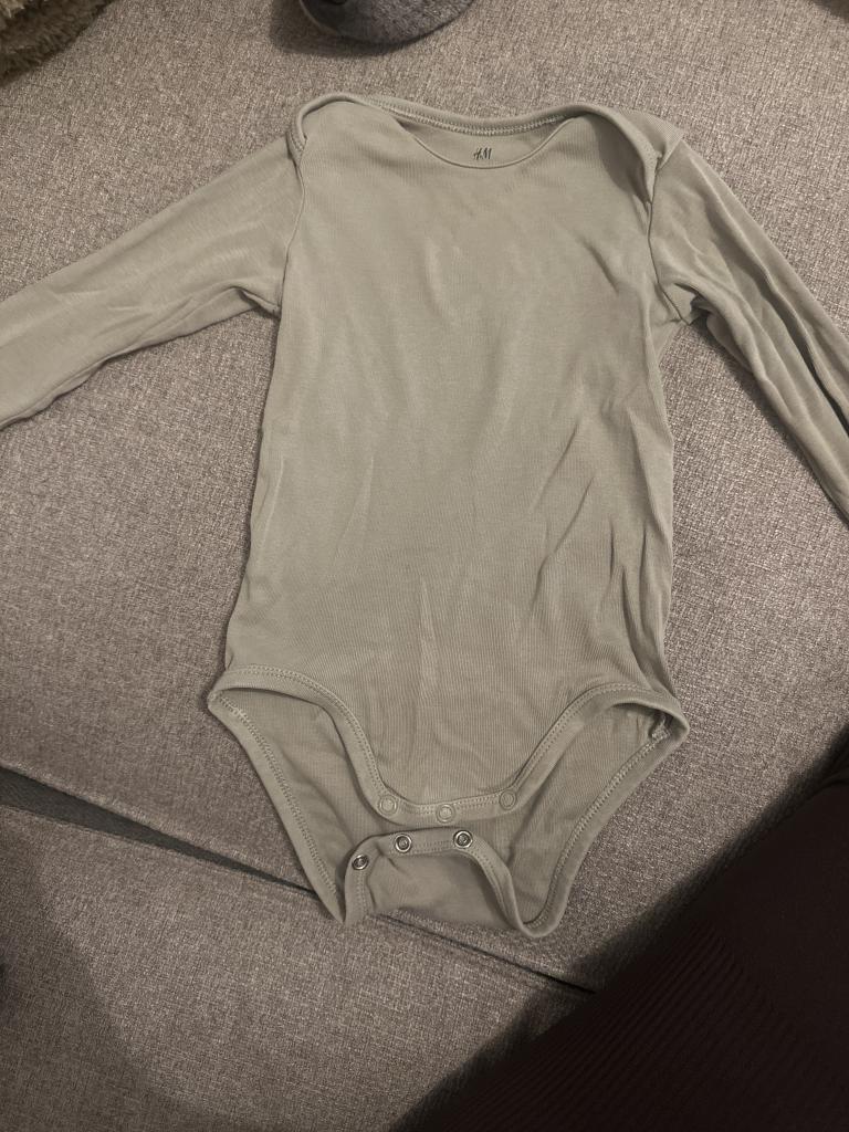 H&M body str. 80 grøn