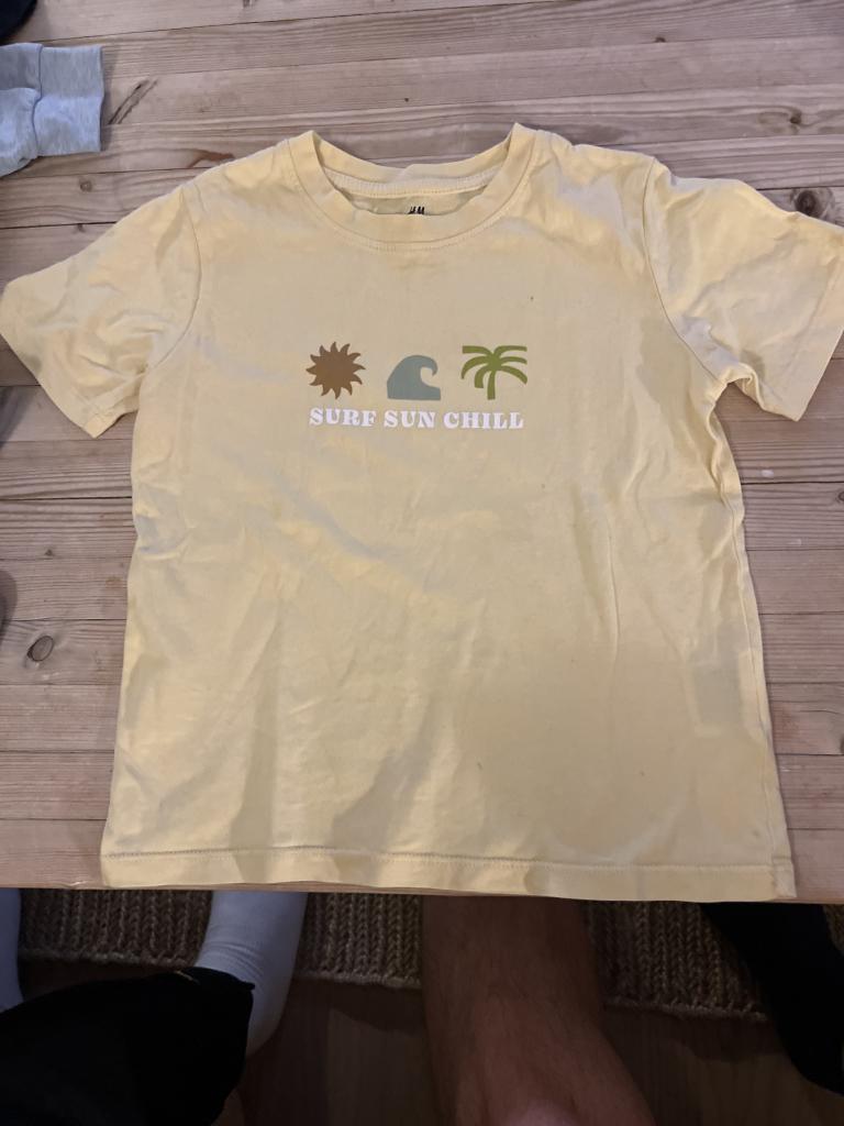 H&m t-shirt