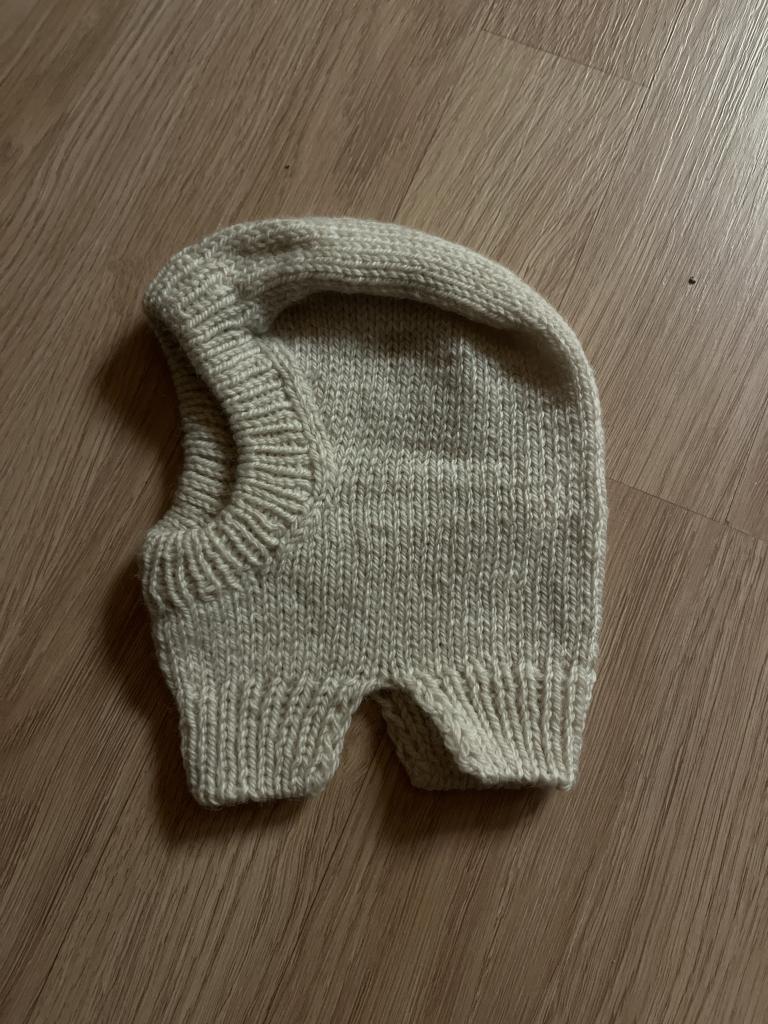 Beige elefanthue