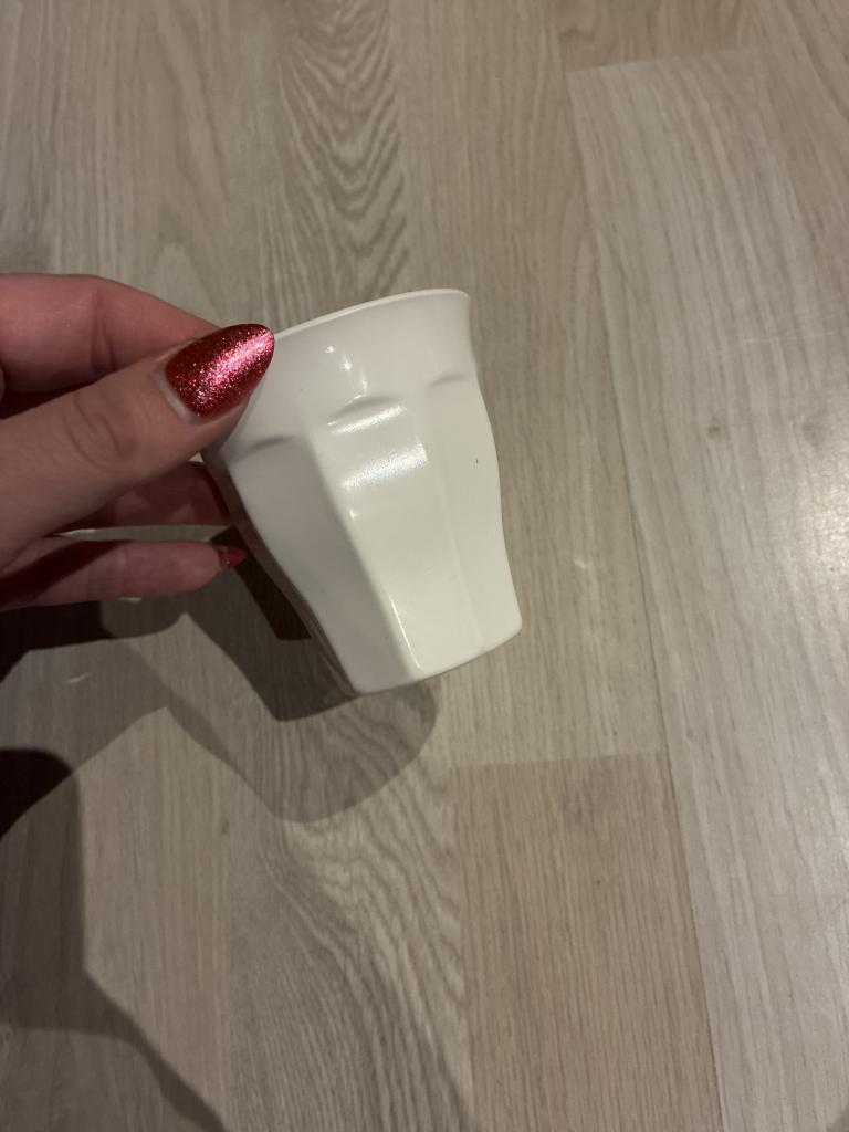 Hvid Søstrene Grene kop