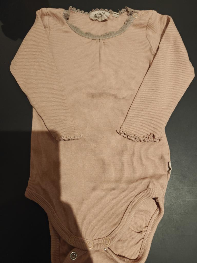 Wheat rosa body