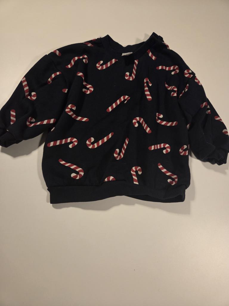 H&M sweatshirt