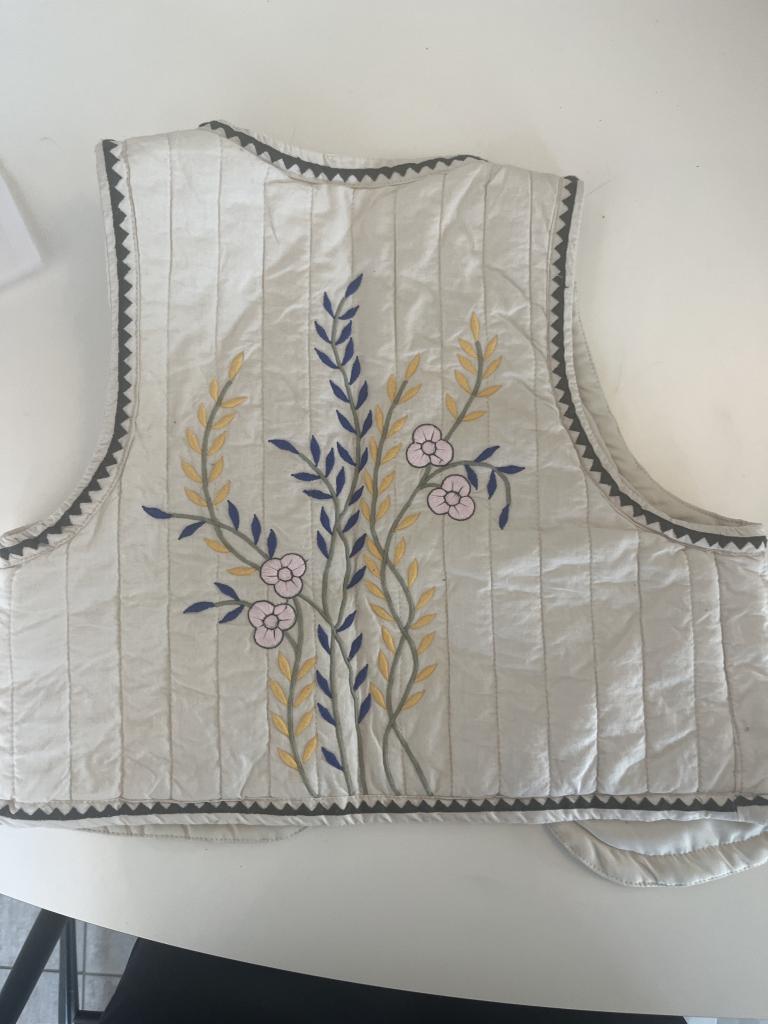 Name It vest