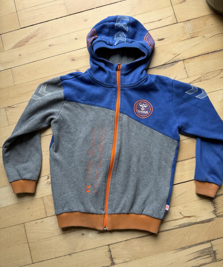 Hummel hoodie 140