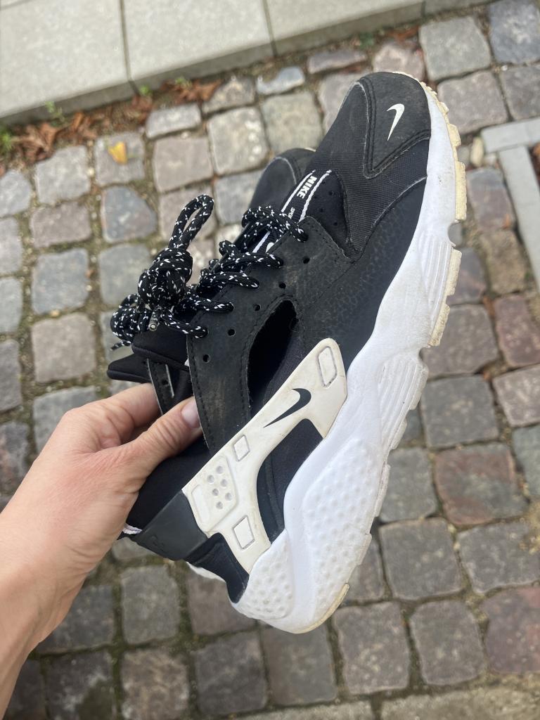 Nike 38,5