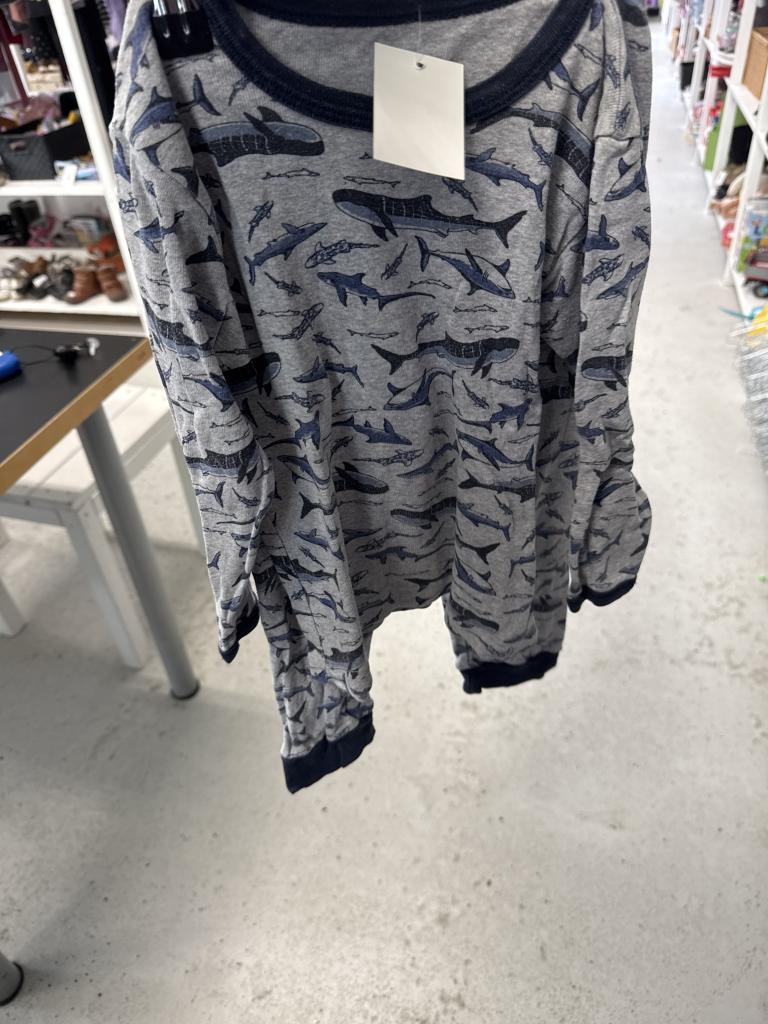 808 Haj nattøj 92