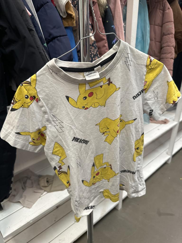 Pokémon T-shirt