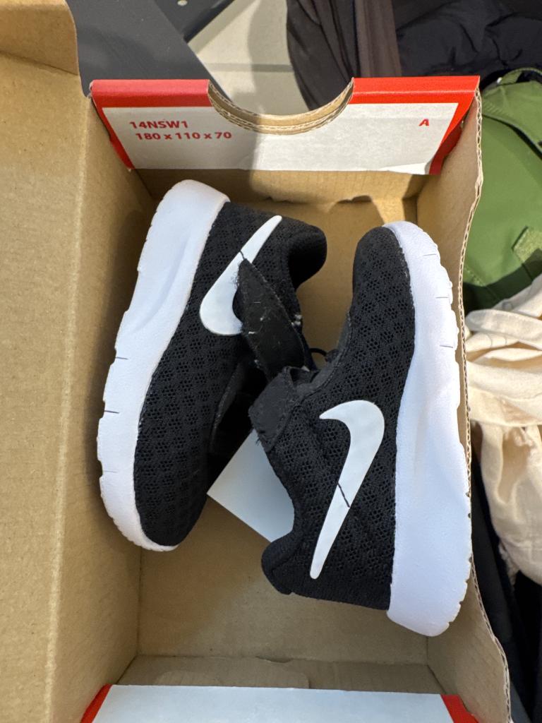 Ny Nike sneakers 18.5