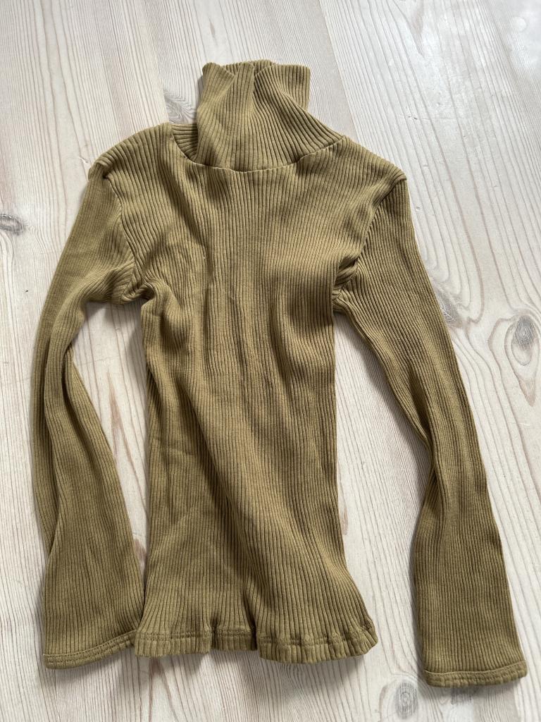 Minimalisma bluse
