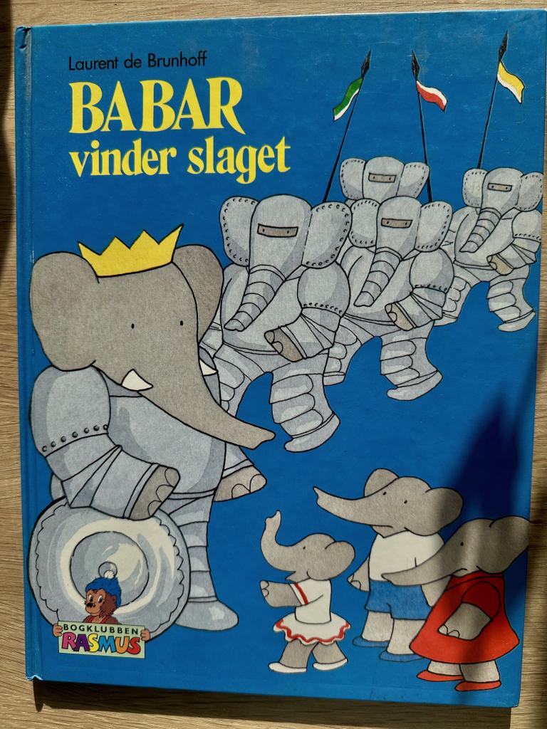 Bog: Babar vinder slaget
