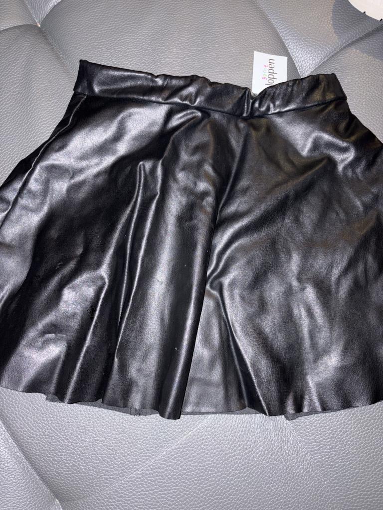 H&M lædernederdel
