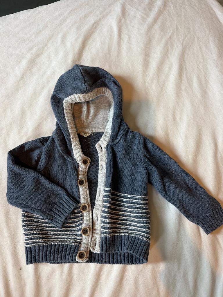 H&M sweater, str 68