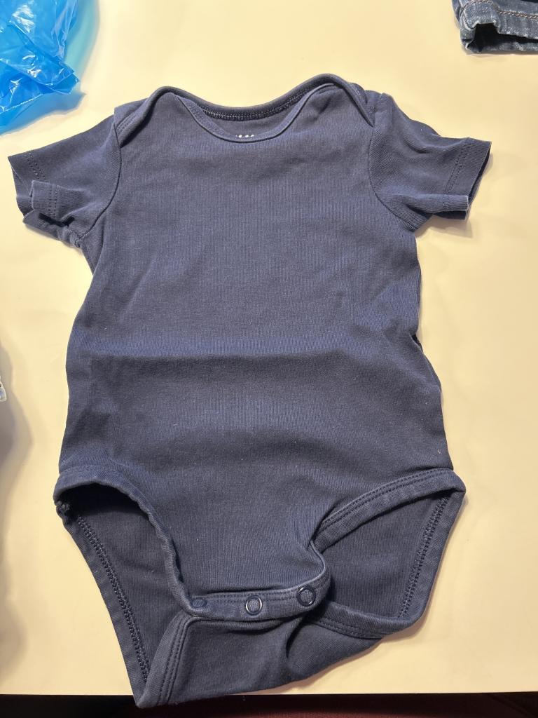 Blå H&M body 68